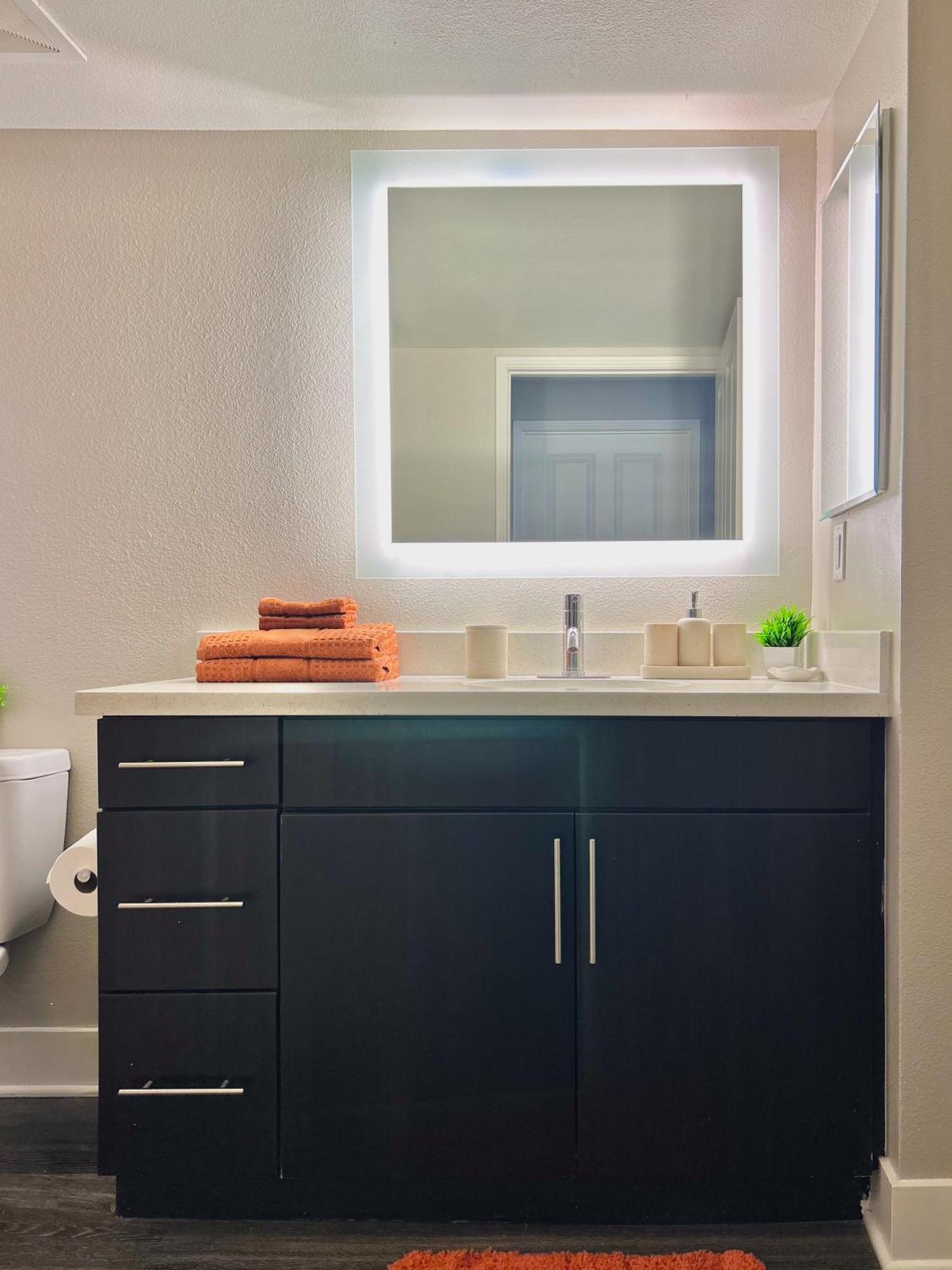 2Bd 2Ba Santa Monica Apartment With Relaxing Pool View Los Angeles Eksteriør bilde