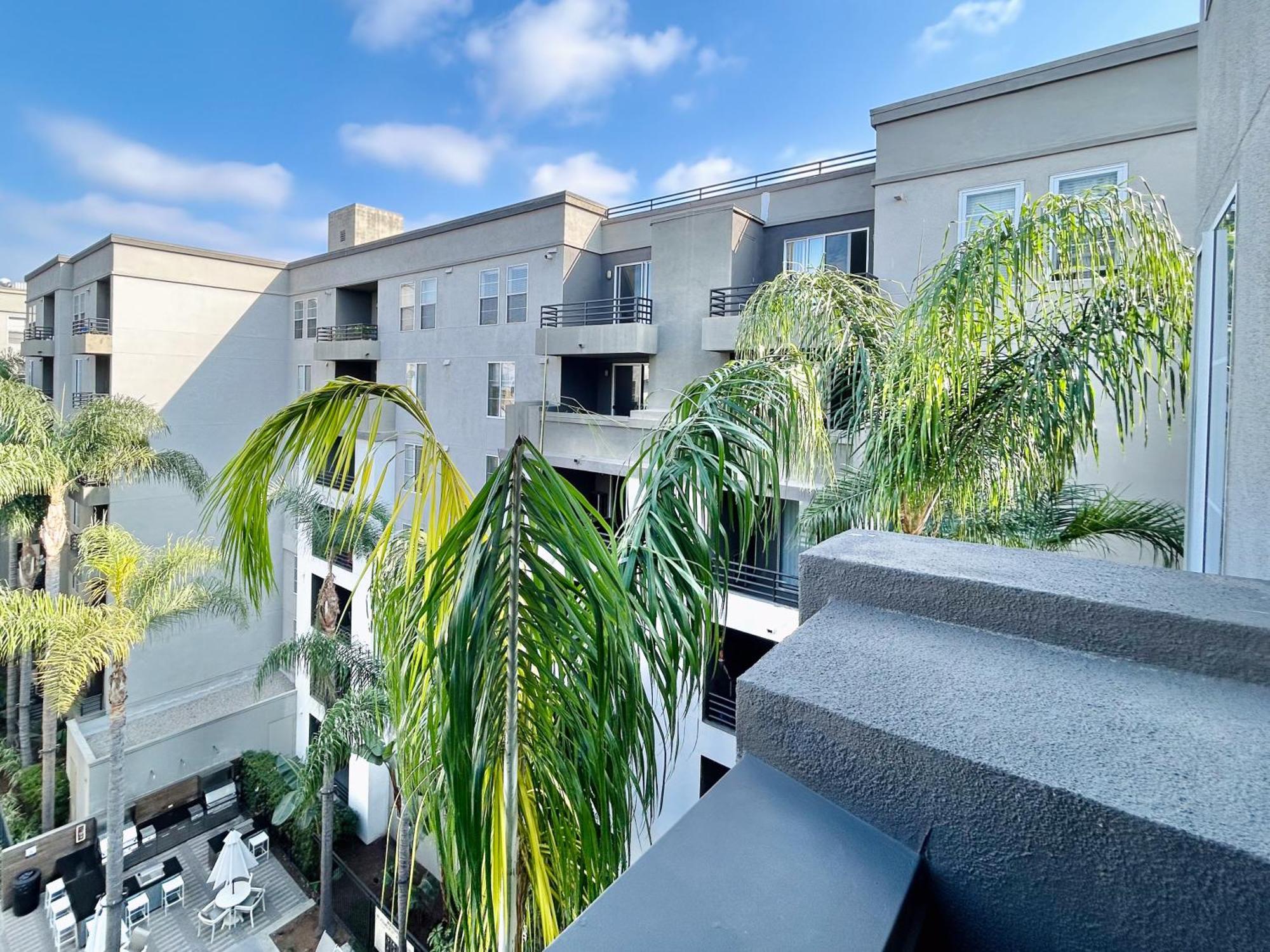 2Bd 2Ba Santa Monica Apartment With Relaxing Pool View Los Angeles Eksteriør bilde
