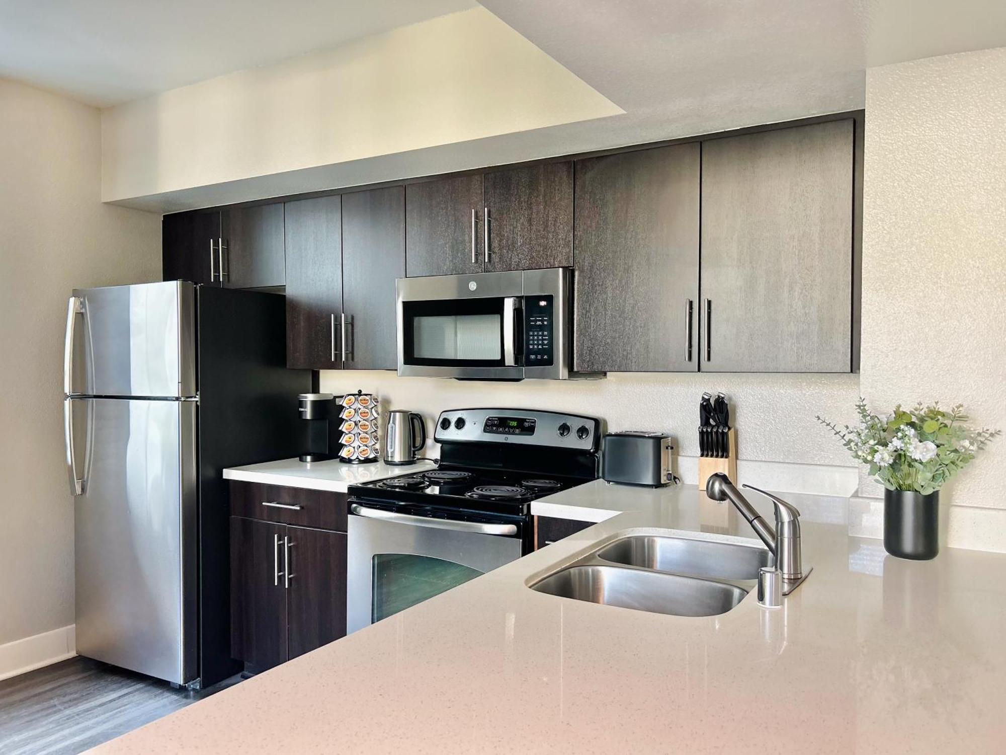 2Bd 2Ba Santa Monica Apartment With Relaxing Pool View Los Angeles Eksteriør bilde