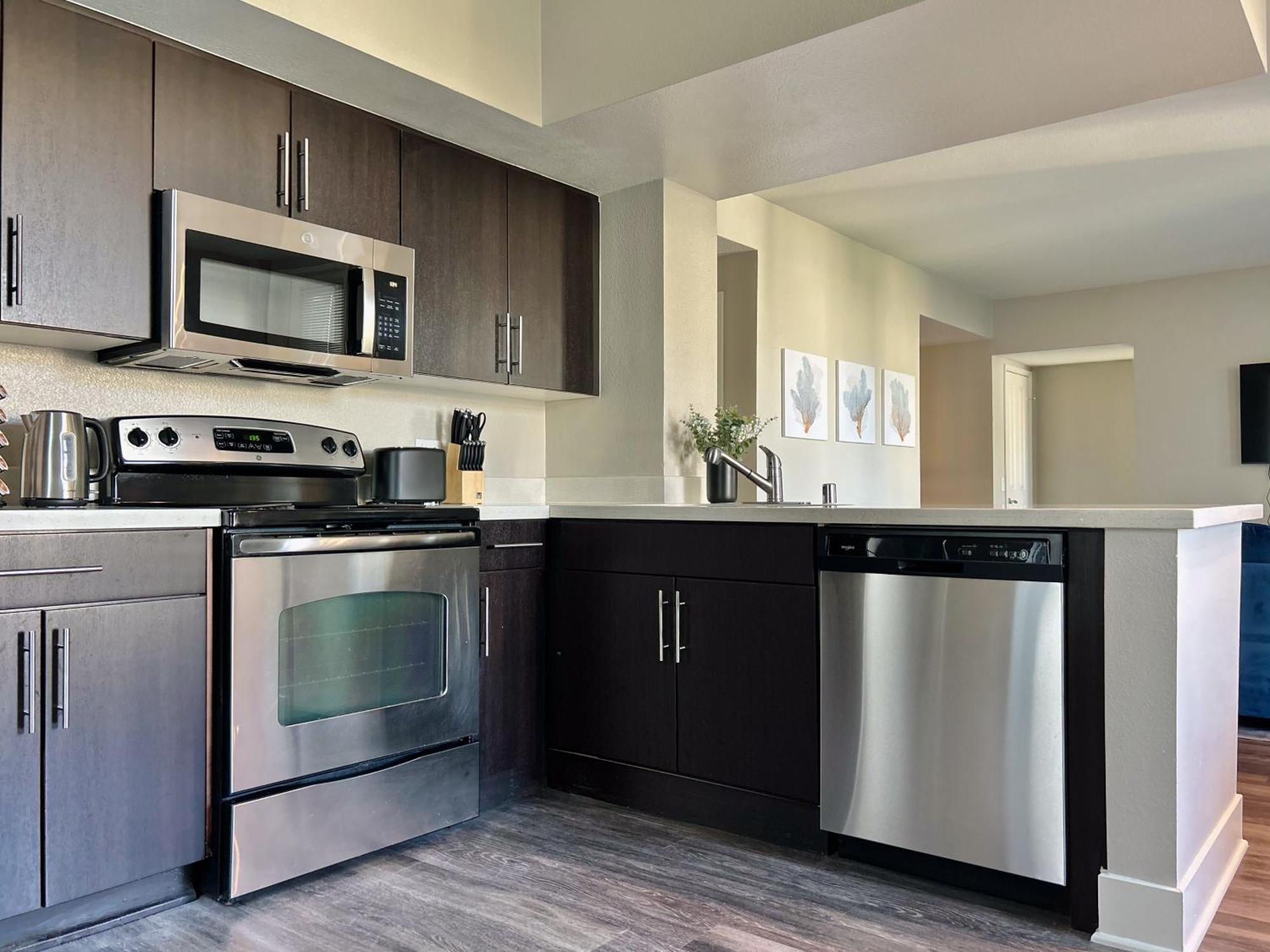 2Bd 2Ba Santa Monica Apartment With Relaxing Pool View Los Angeles Eksteriør bilde